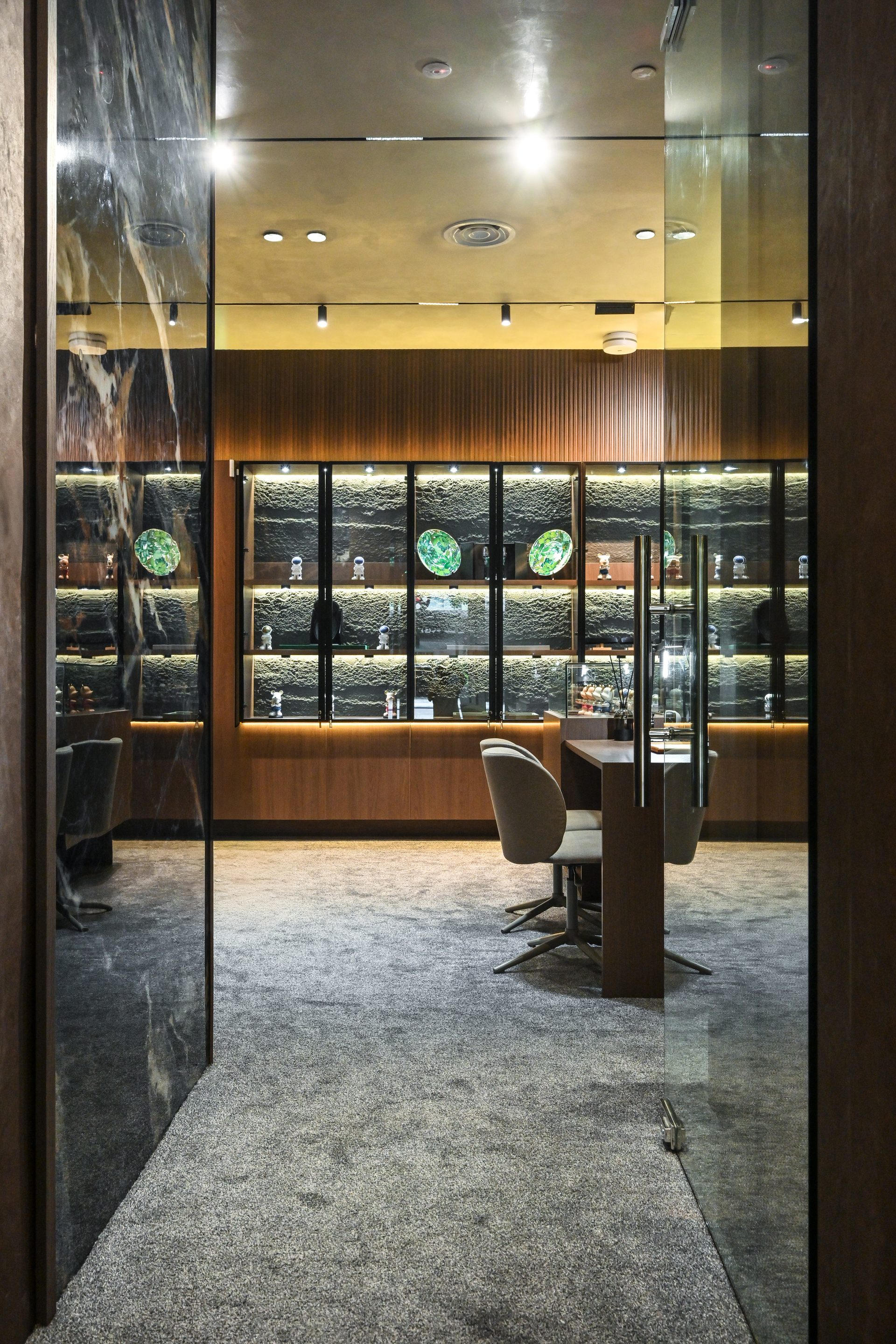 TCC luxury interior and display cases