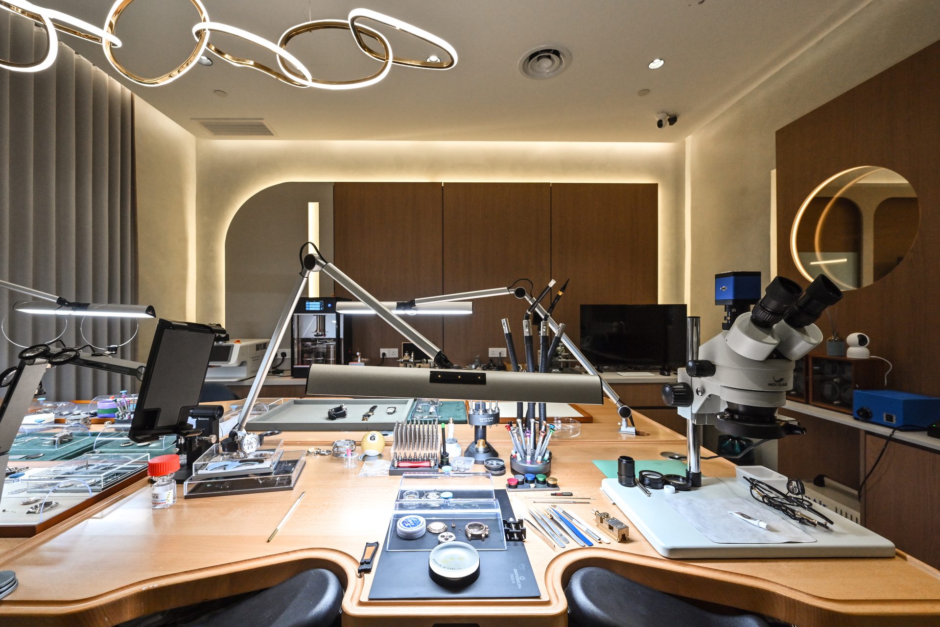 TCC master watchmaker workshop